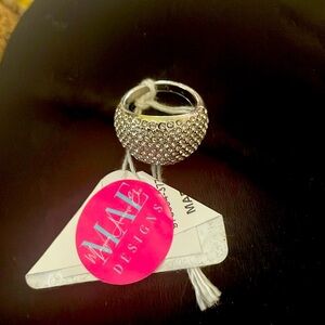 NWT Dome Ring size 8 Cubic Zirconia Scratch less 14 Grams Sterling Fashion Ring